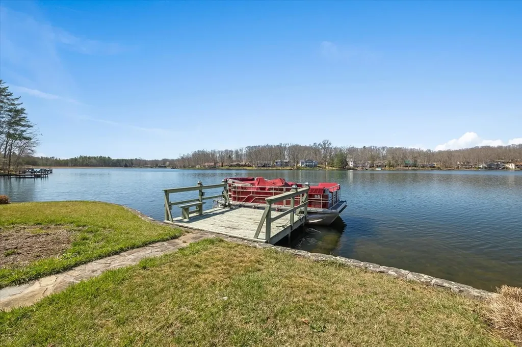 127 Meadowview Drive Crossville TN 38558