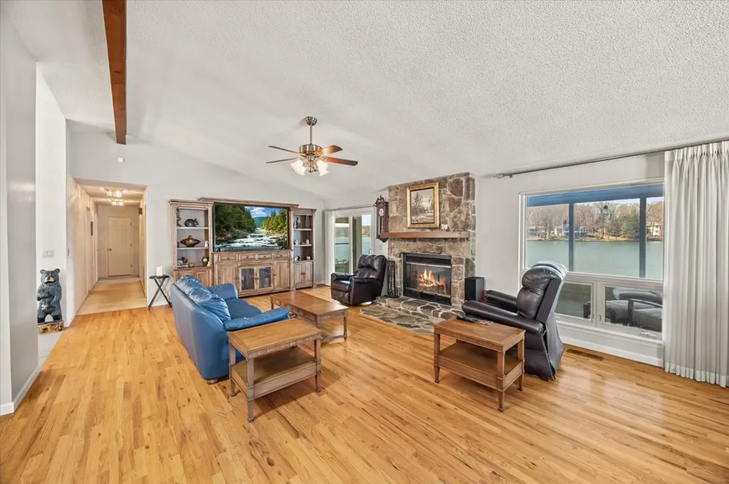 127 Meadowview Drive Crossville TN 38558