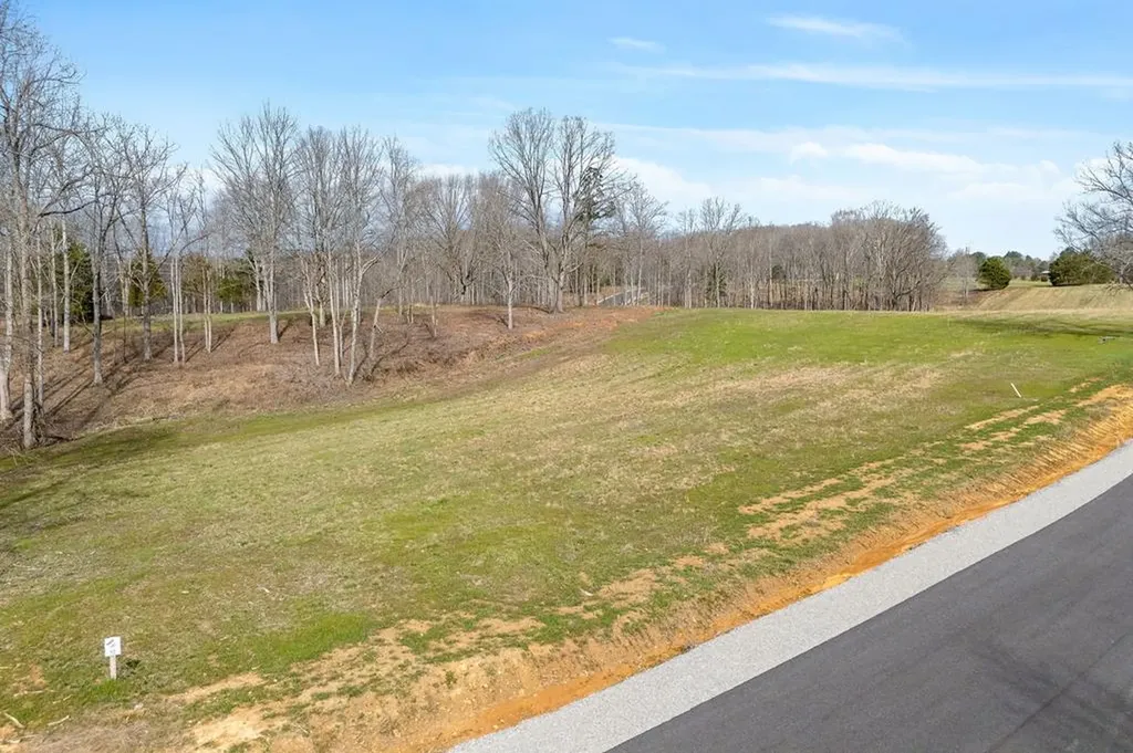 5860 Canoe Way Baxter TN 38544