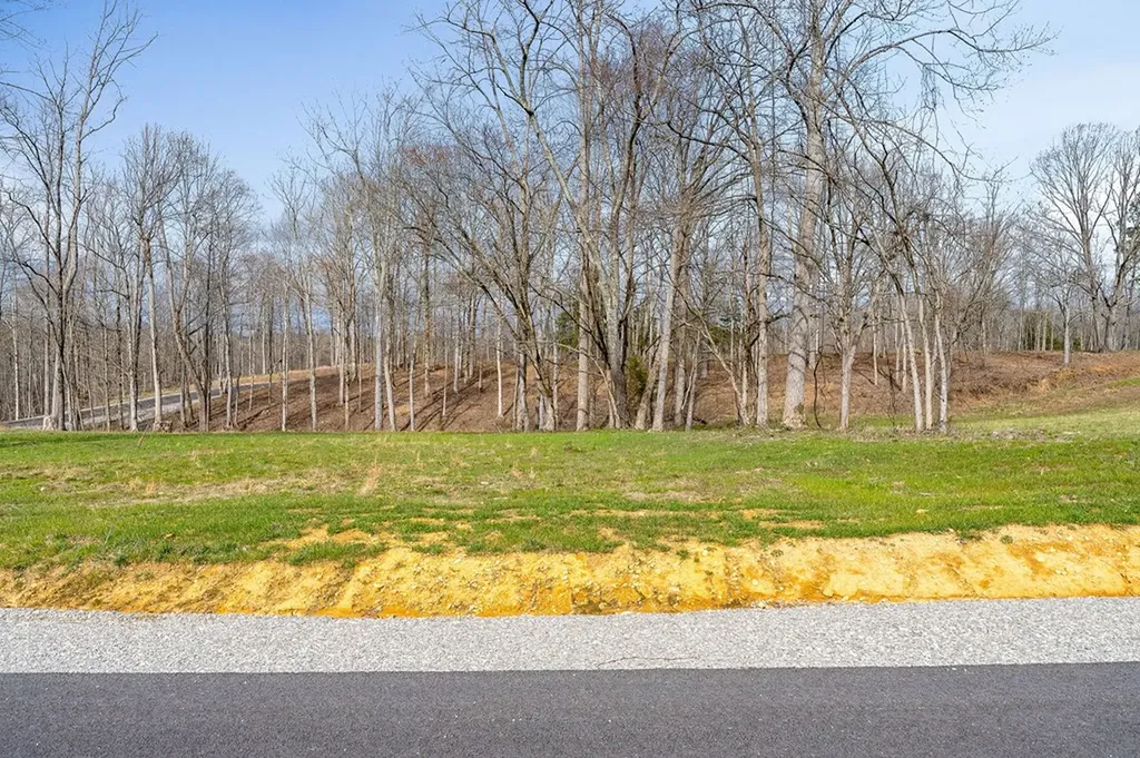 5860 Canoe Way Baxter TN 38544