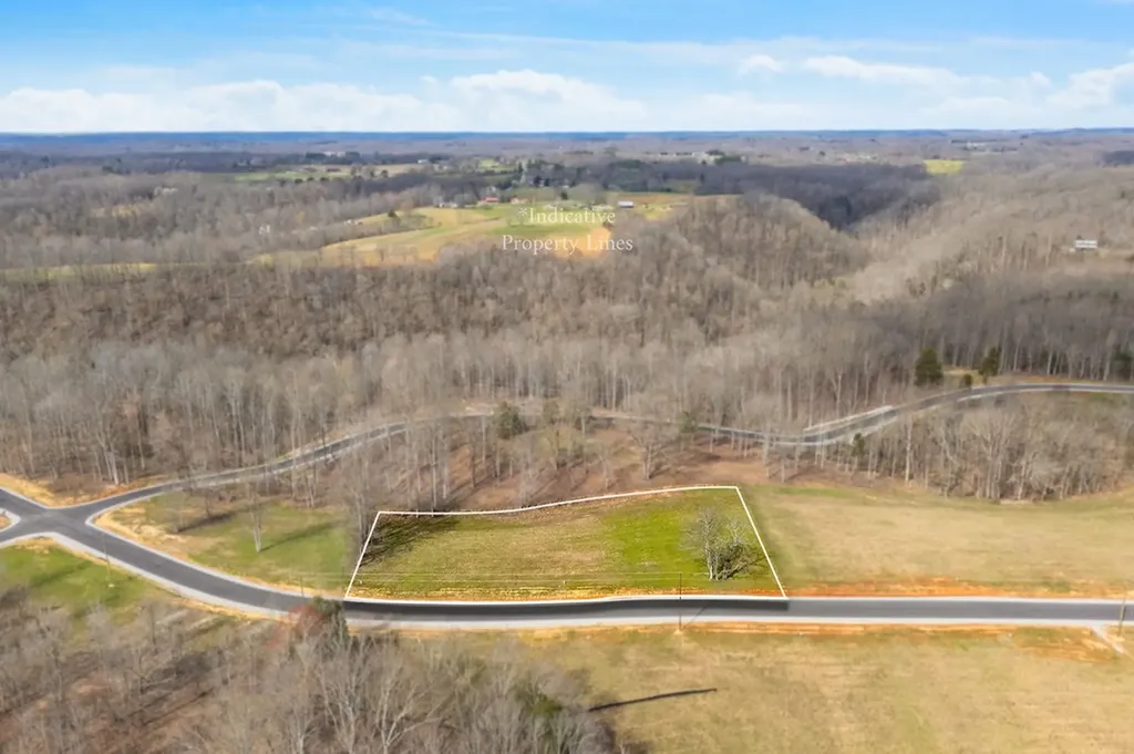 5860 Canoe Way Baxter TN 38544