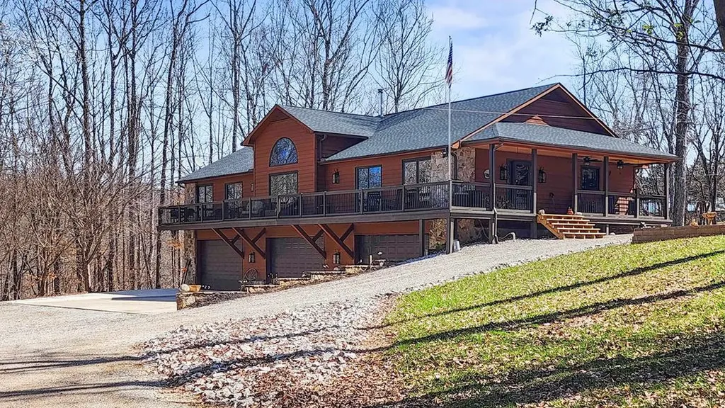 273 Amonett Ridge Byrdstown TN 38549