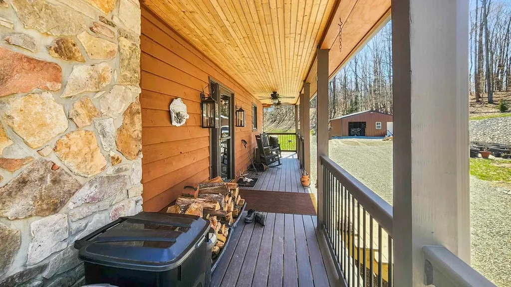 273 Amonett Ridge Byrdstown TN 38549