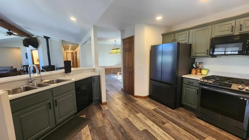 273 Amonett Ridge Byrdstown TN 38549