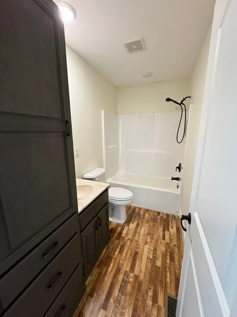 1032 Range Cemetery Road Allardt TN 38504