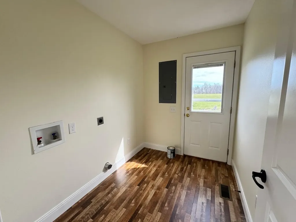 1032 Range Cemetery Road Allardt TN 38504