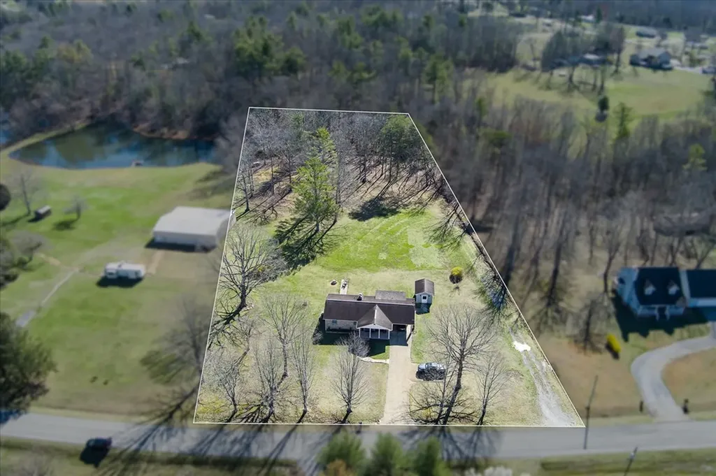 7491 Dunbar Road Crossville TN 38572