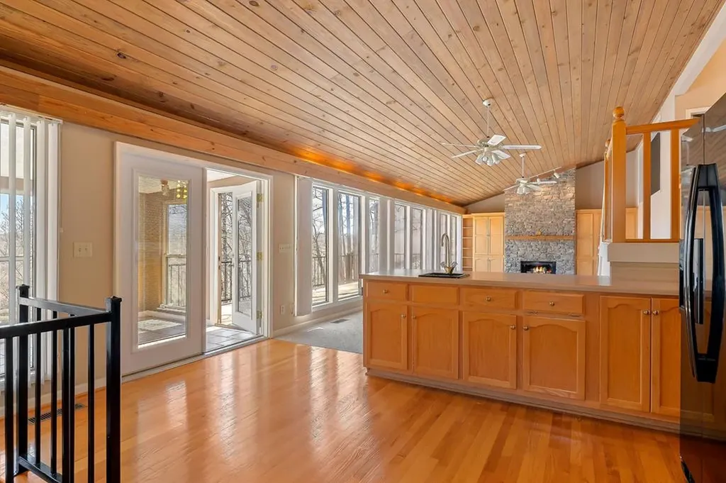 292 Red Bud Drive Smithville TN 37166