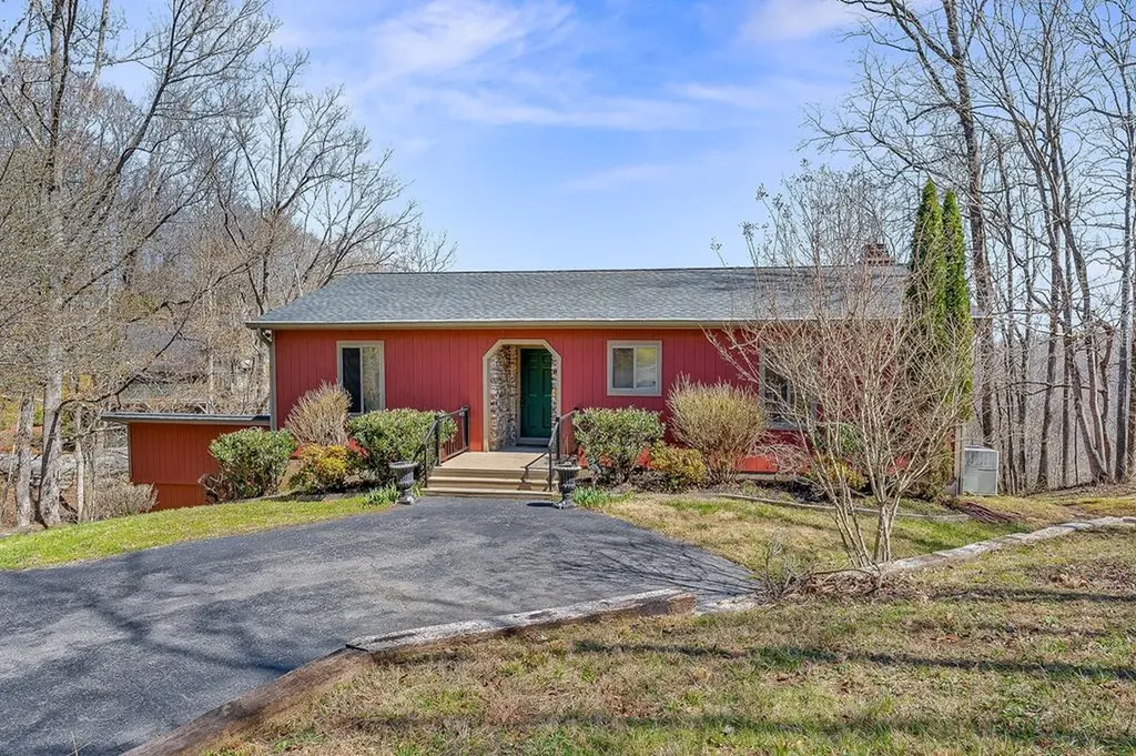 292 Red Bud Drive Smithville TN 37166