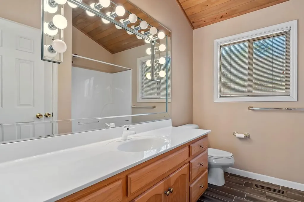 292 Red Bud Drive Smithville TN 37166