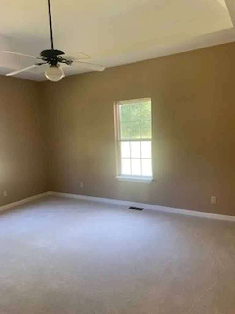 - S 382 Bluff View Drive Spencer TN 38585