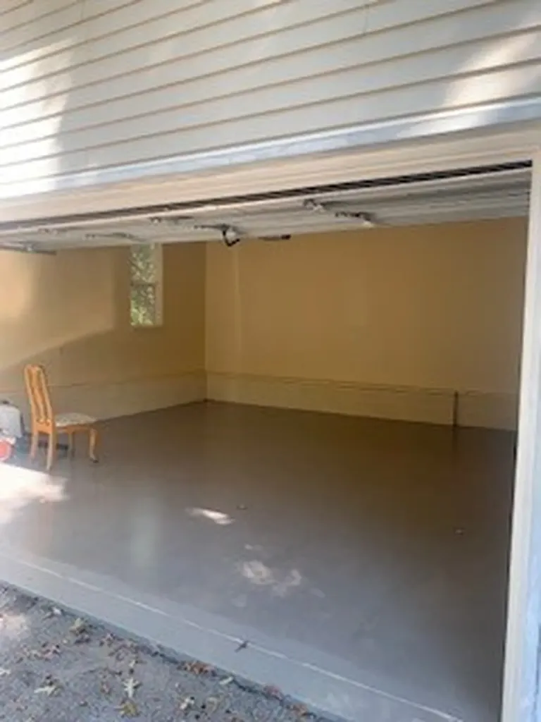 - S 382 Bluff View Drive Spencer TN 38585