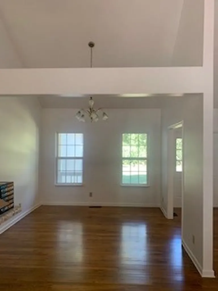 - S 382 Bluff View Drive Spencer TN 38585