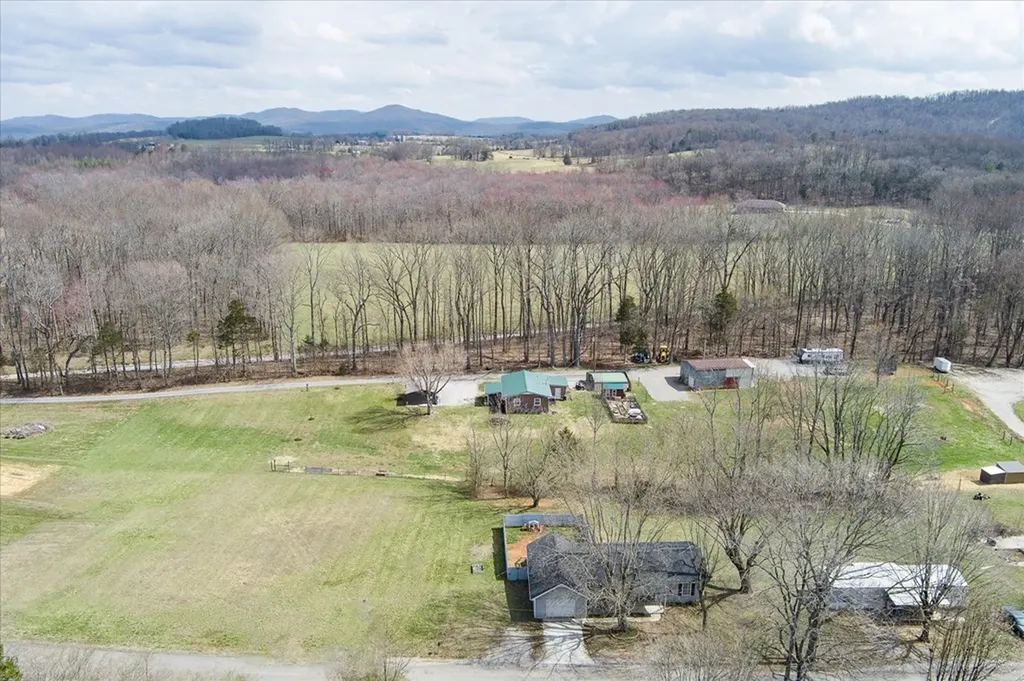 119 Sarah Dial Lane Cookeville TN 38506