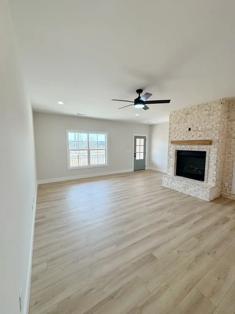 23 W Cemetery Road Cookeville TN 38506