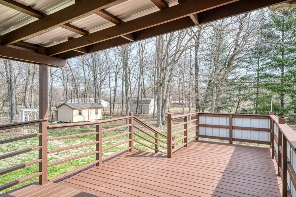 1615 W Whitehall Road Cookeville TN 38501