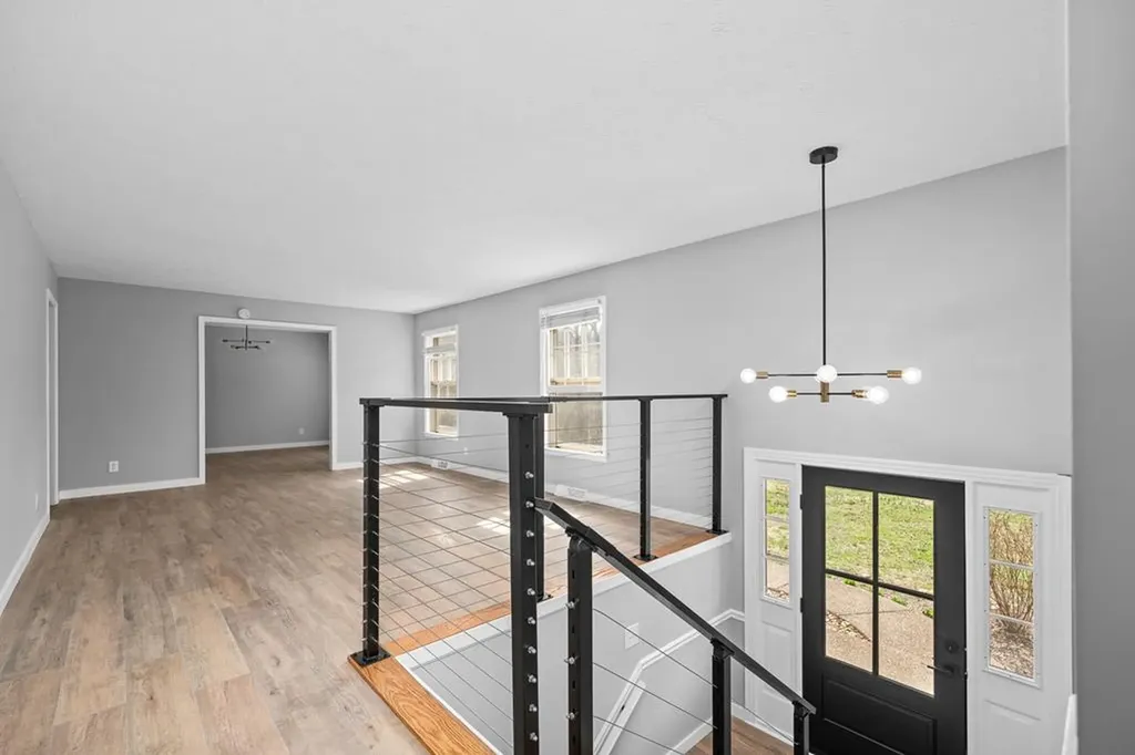 1615 W Whitehall Road Cookeville TN 38501