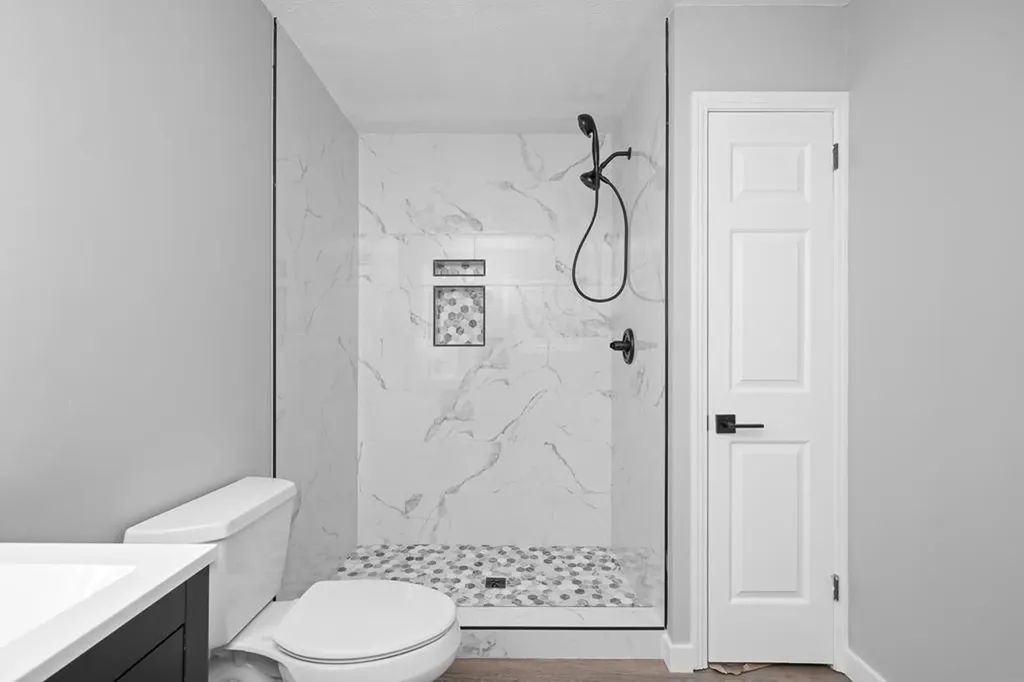 1615 W Whitehall Road Cookeville TN 38501