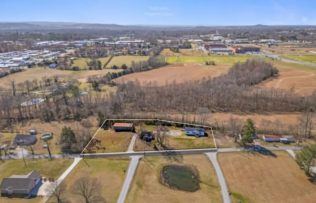 697 Whiteaker Springs Road Cookeville TN 38506