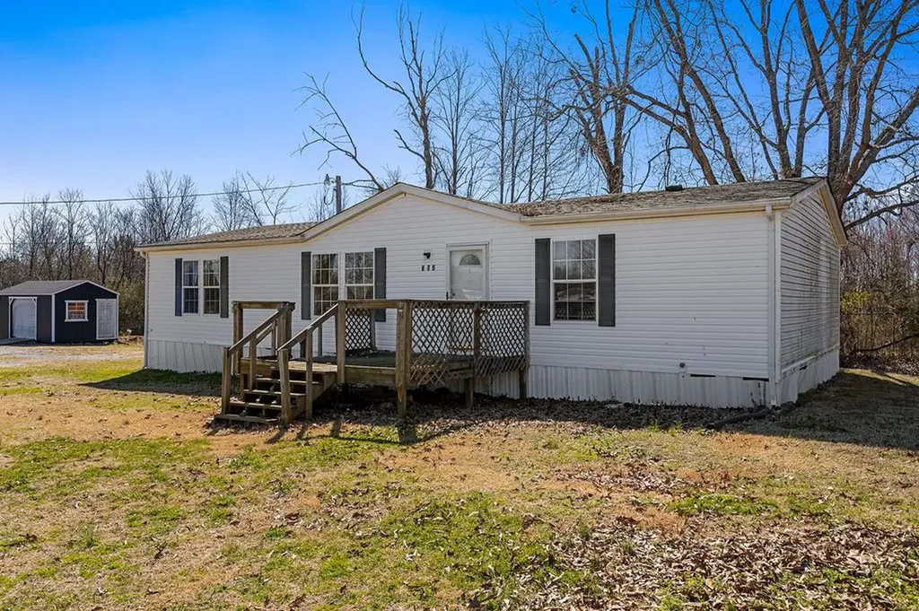 697 Whiteaker Springs Road Cookeville TN 38506