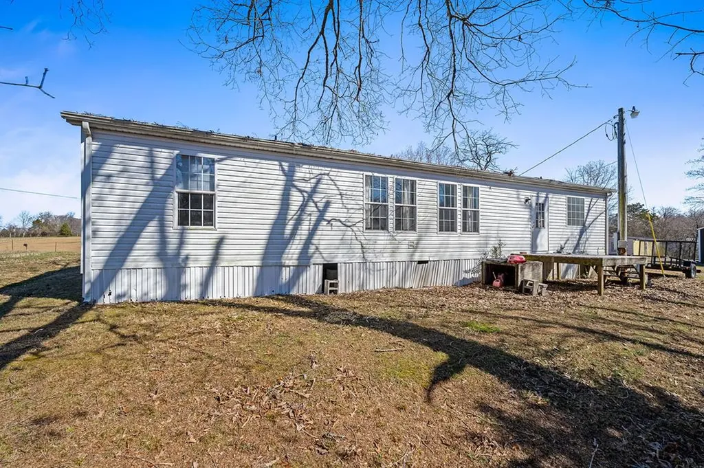 697 Whiteaker Springs Road Cookeville TN 38506