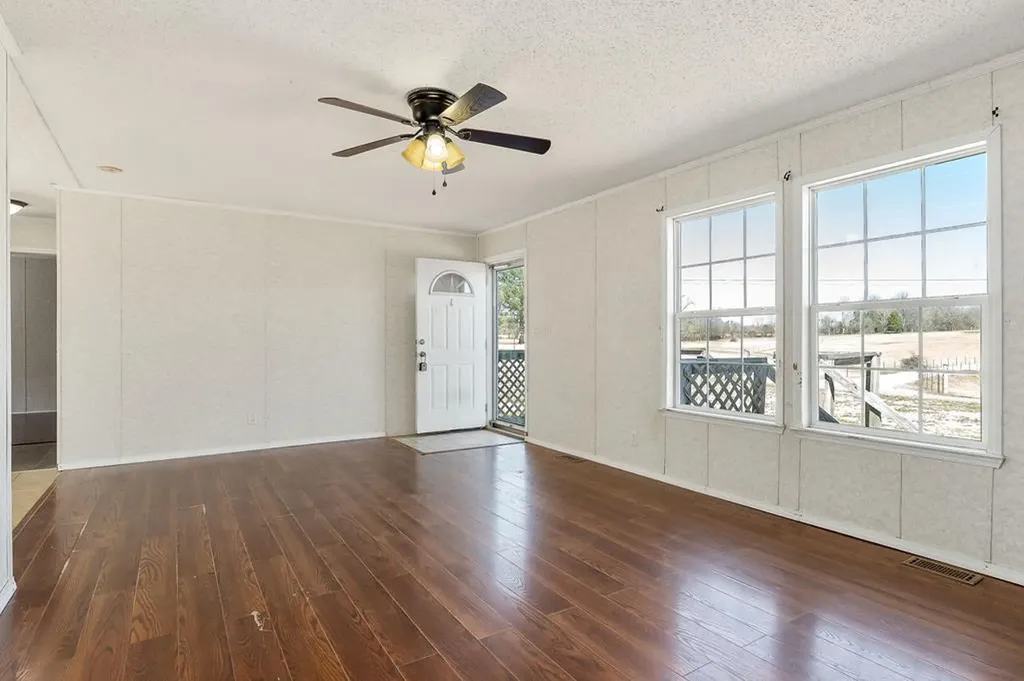 697 Whiteaker Springs Road Cookeville TN 38506