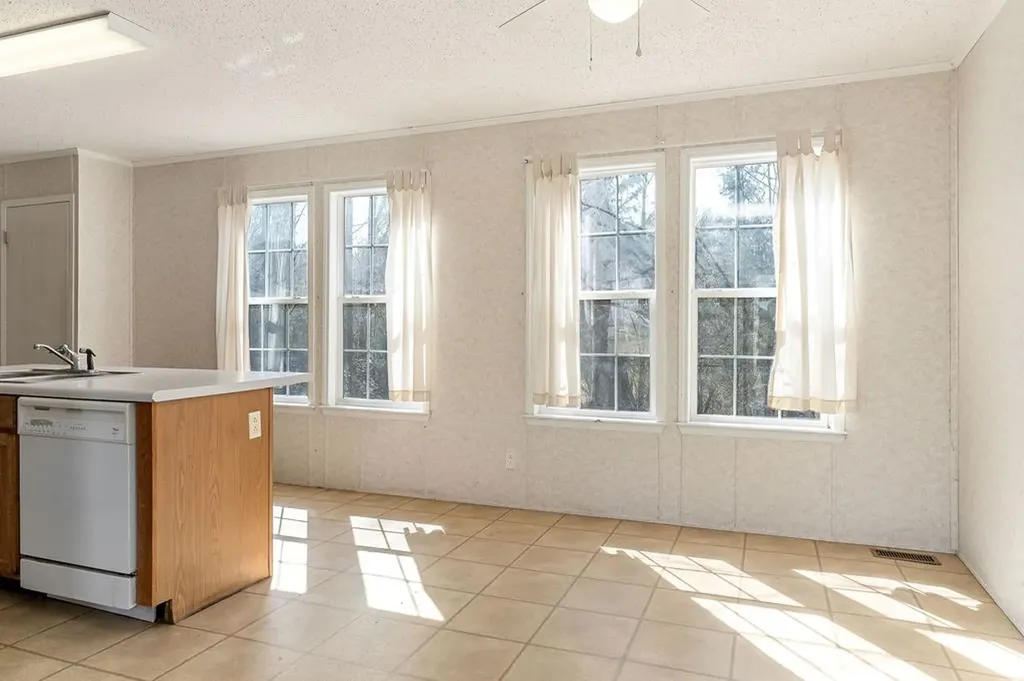 697 Whiteaker Springs Road Cookeville TN 38506