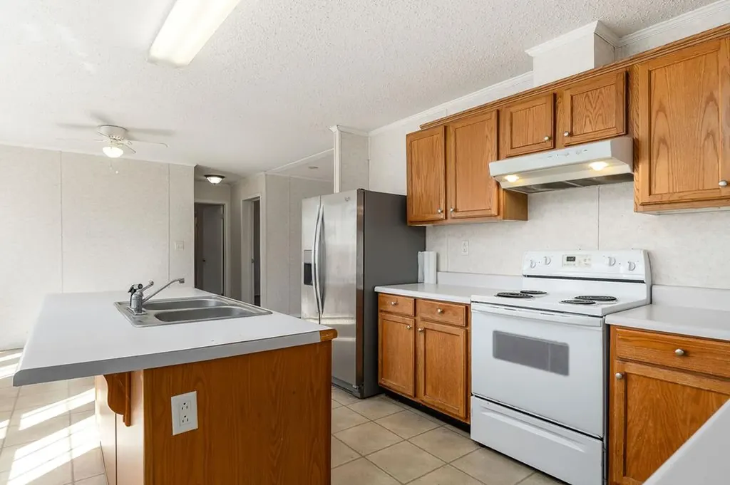 697 Whiteaker Springs Road Cookeville TN 38506