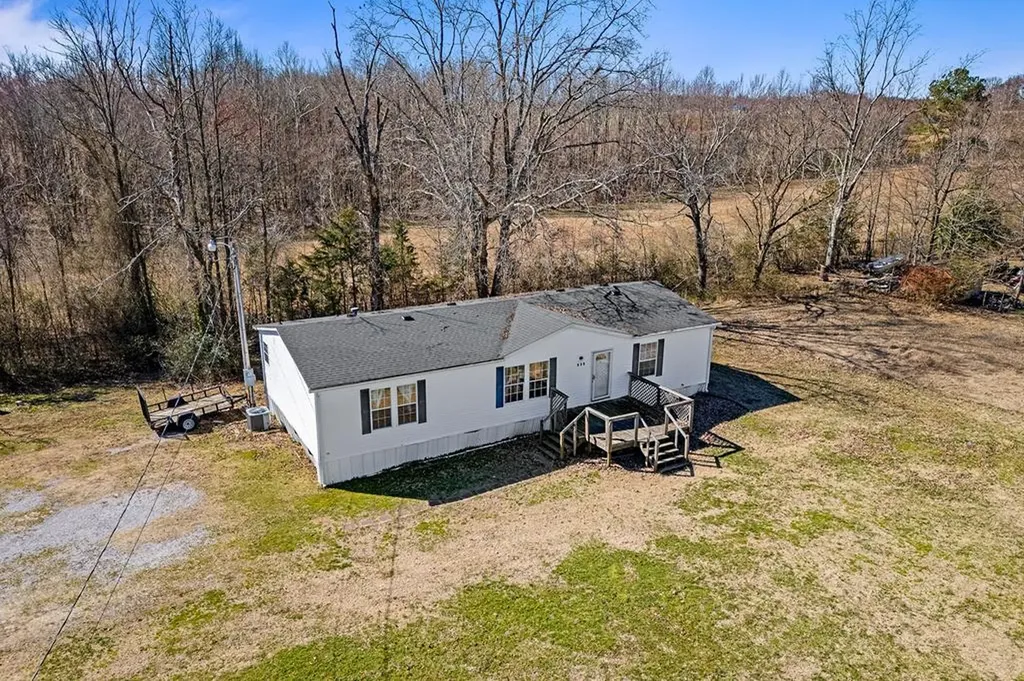 697 Whiteaker Springs Road Cookeville TN 38506