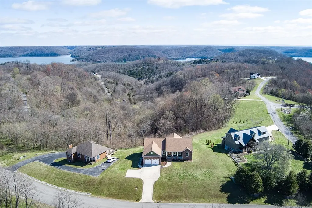 148 Davidson Road Smithville TN 37166