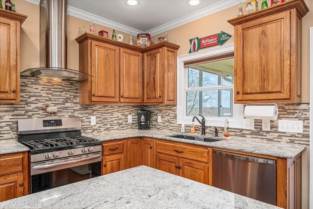 148 Davidson Road Smithville TN 37166