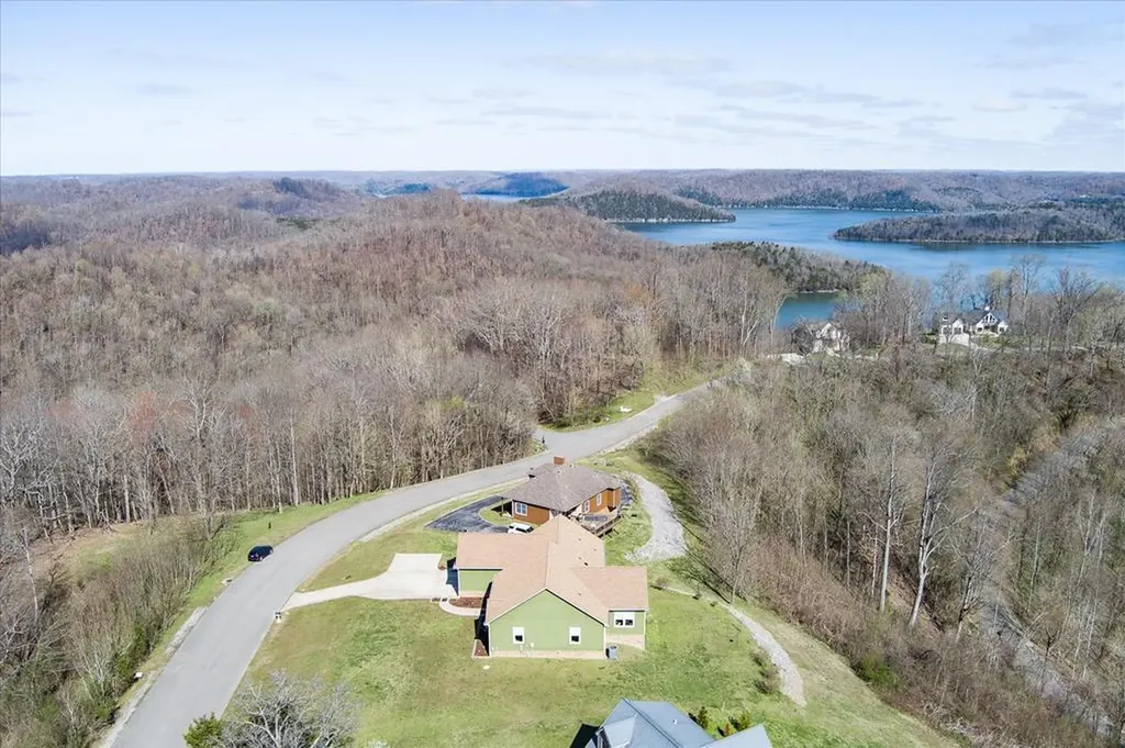 148 Davidson Road Smithville TN 37166