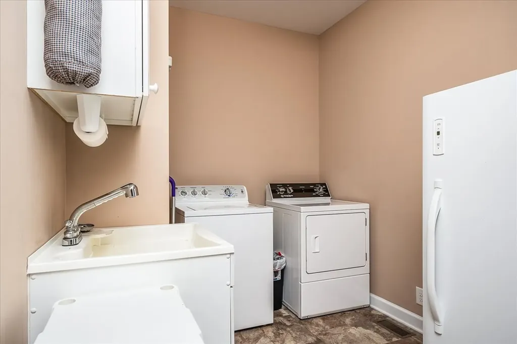 148 Davidson Road Smithville TN 37166