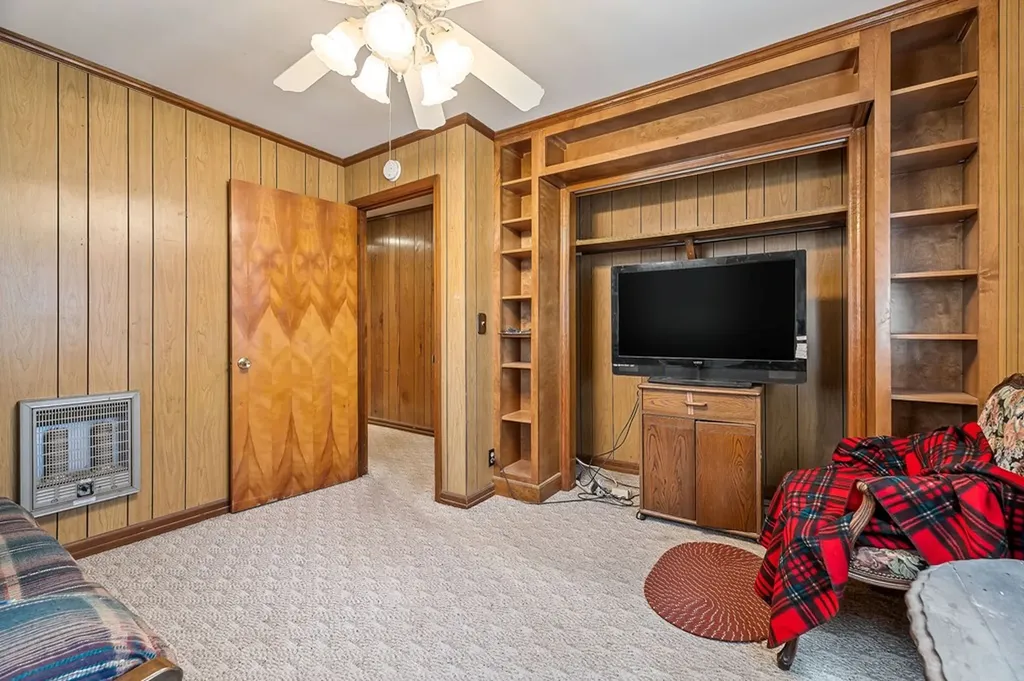 8708 Holmes Creek Road Smithville TN 37166