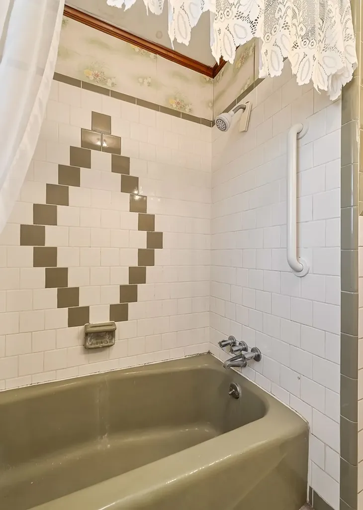 8708 Holmes Creek Road Smithville TN 37166