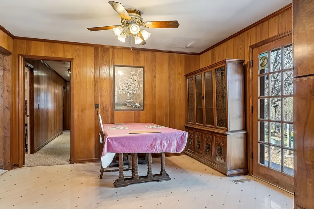 8708 Holmes Creek Road Smithville TN 37166