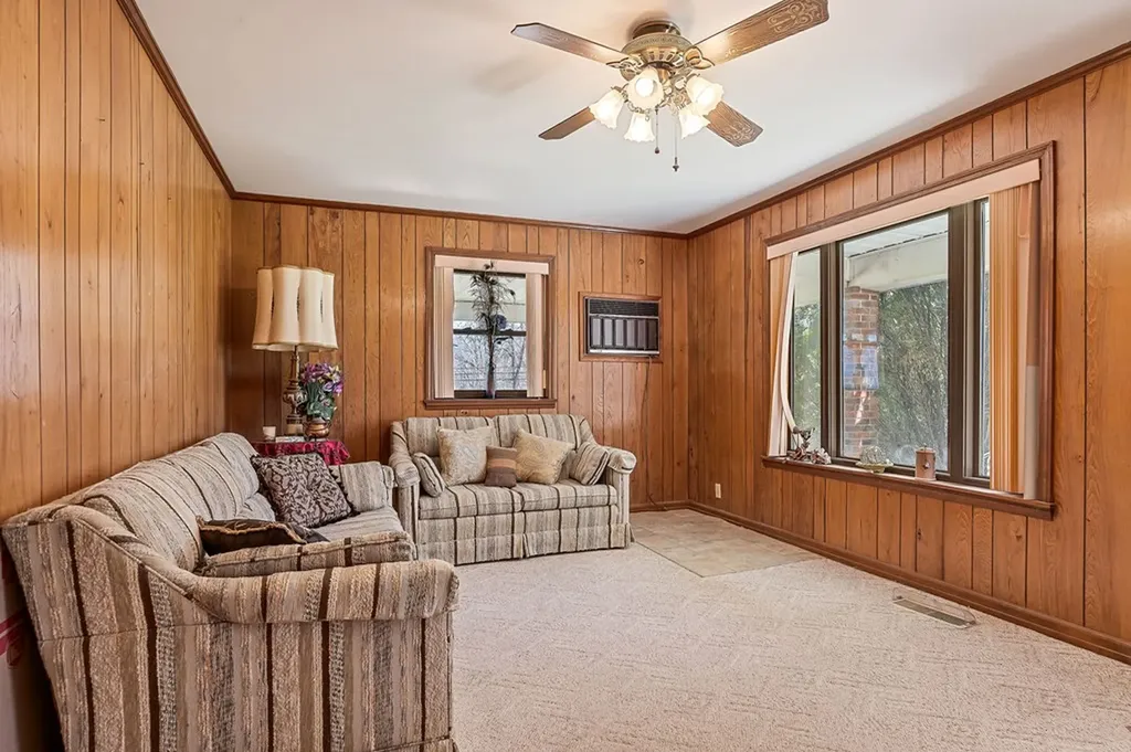 8708 Holmes Creek Road Smithville TN 37166