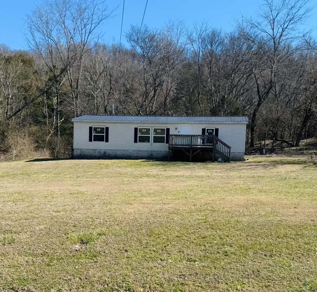 288 Hartsville Pike Carthage TN 37030