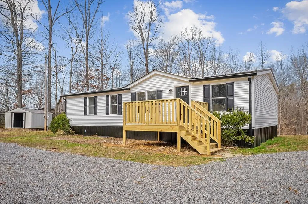 166 Oak Trace Lane Cookeville TN 38501