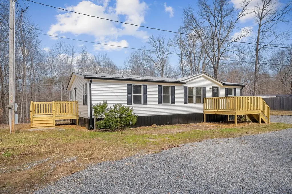 166 Oak Trace Lane Cookeville TN 38501