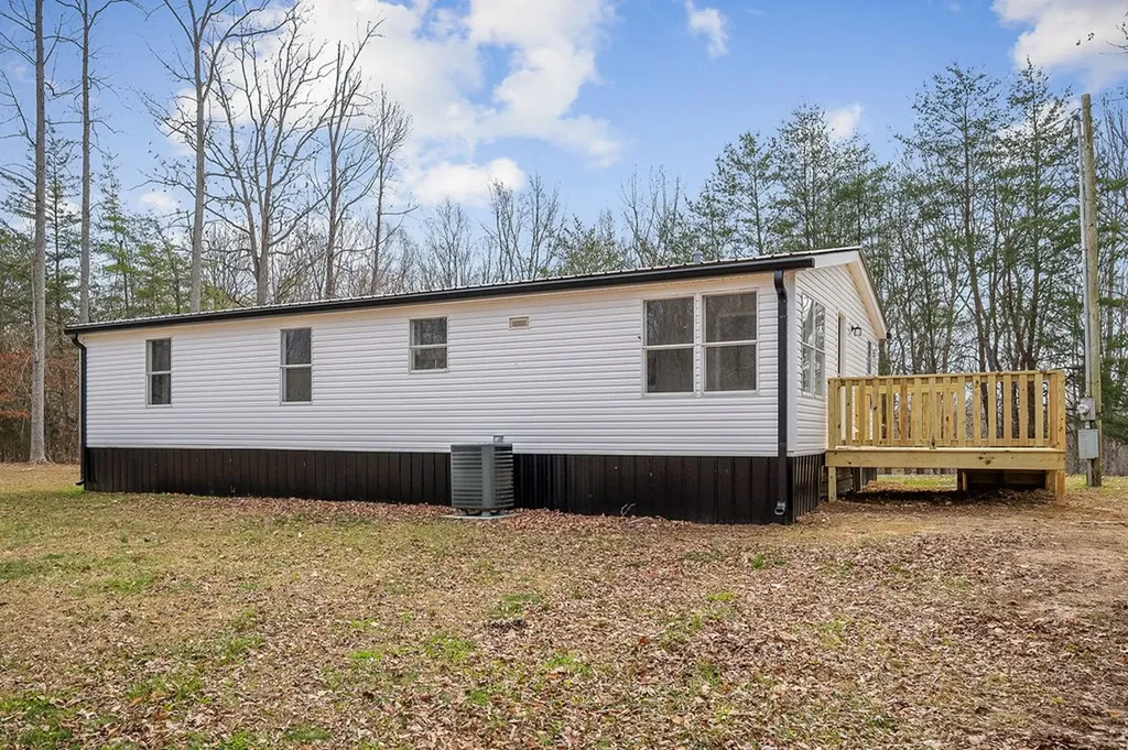 166 Oak Trace Lane Cookeville TN 38501