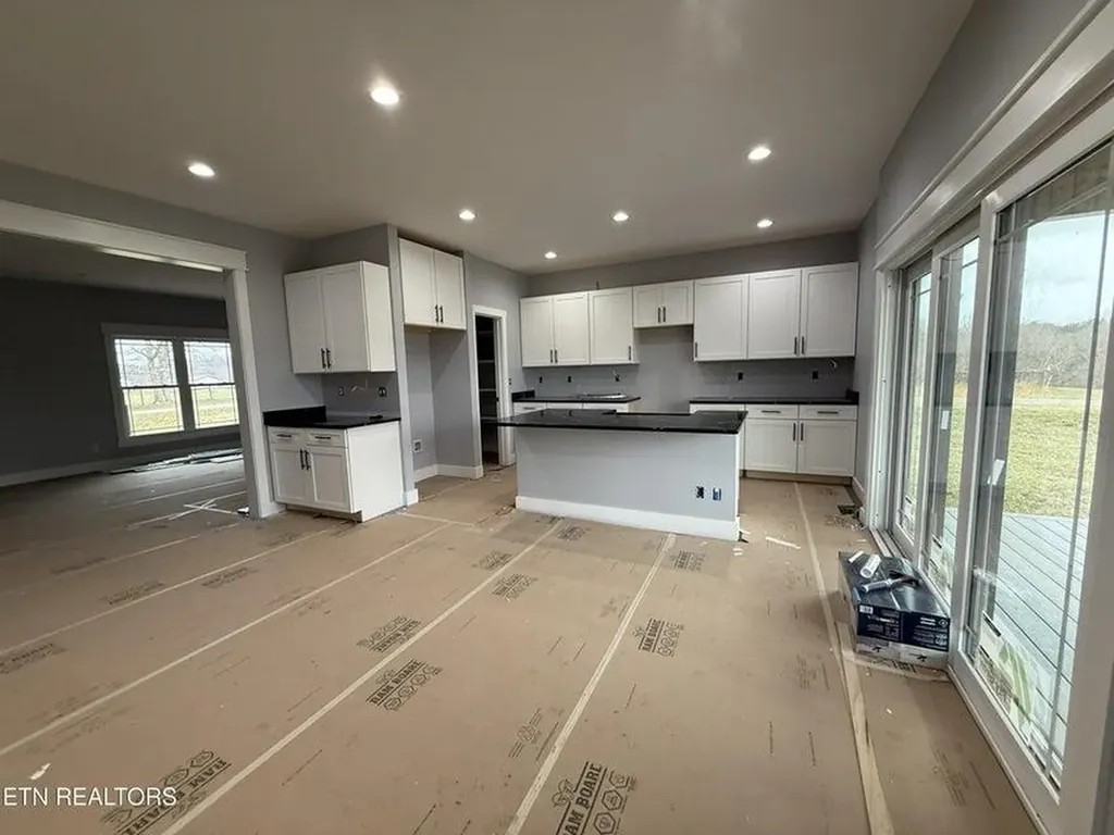 238 Thacker Road Grimsley TN 38565