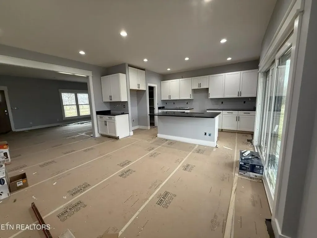 238 Thacker Road Grimsley TN 38565