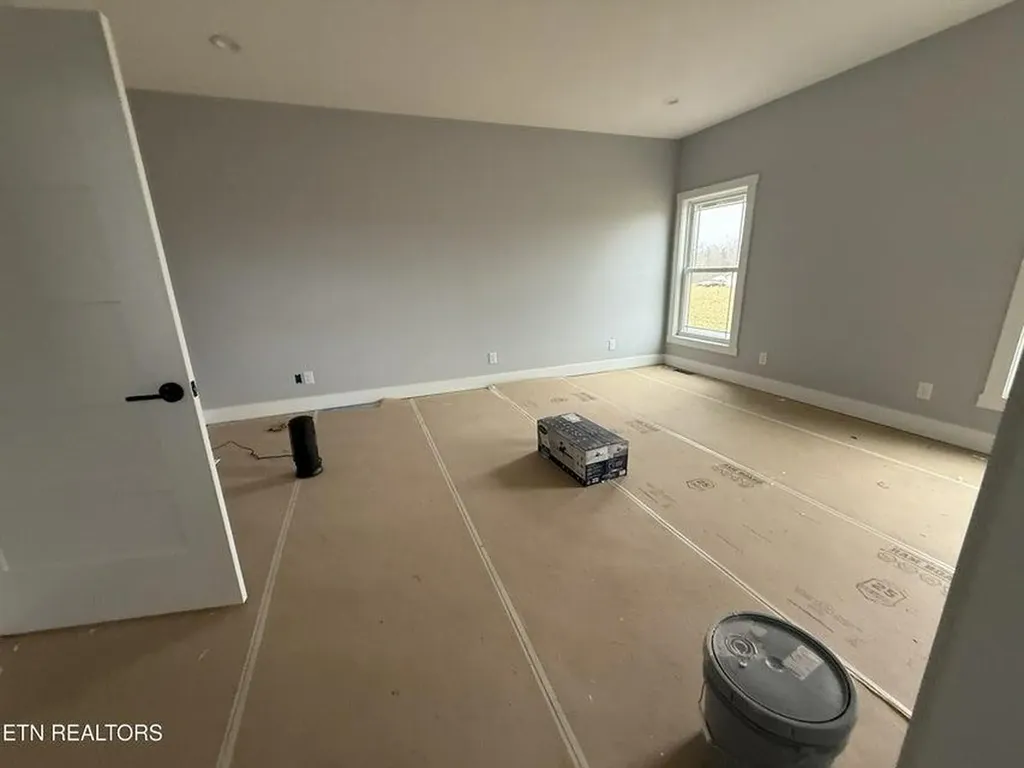 238 Thacker Road Grimsley TN 38565