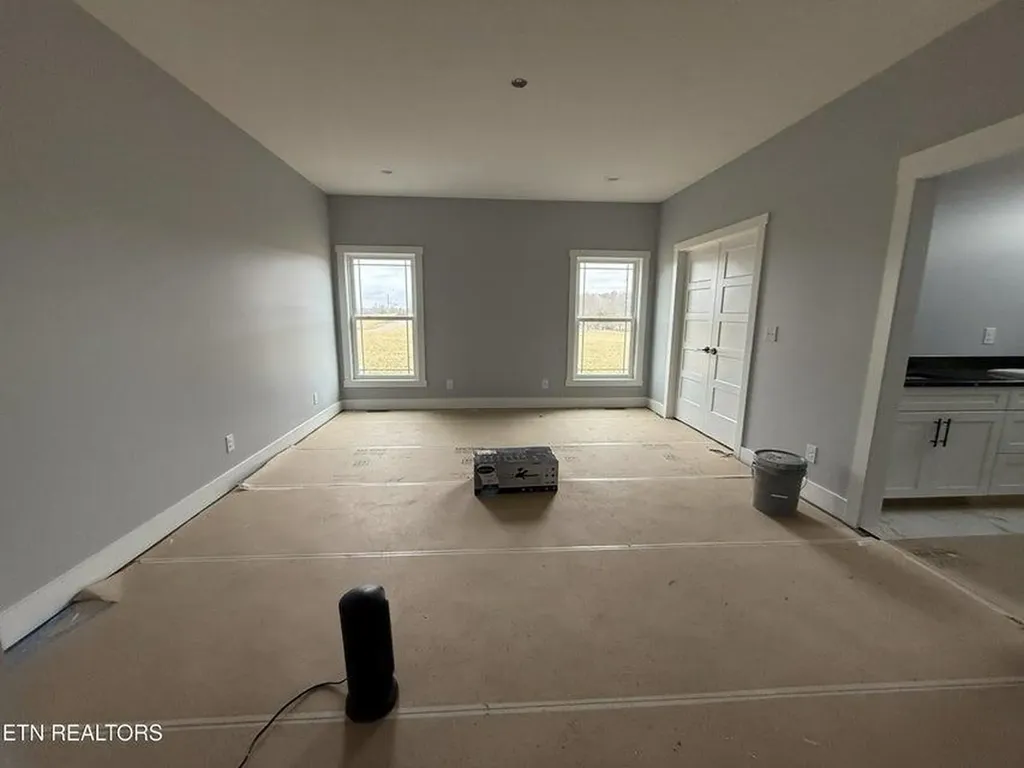 238 Thacker Road Grimsley TN 38565