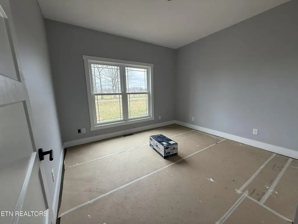 238 Thacker Road Grimsley TN 38565