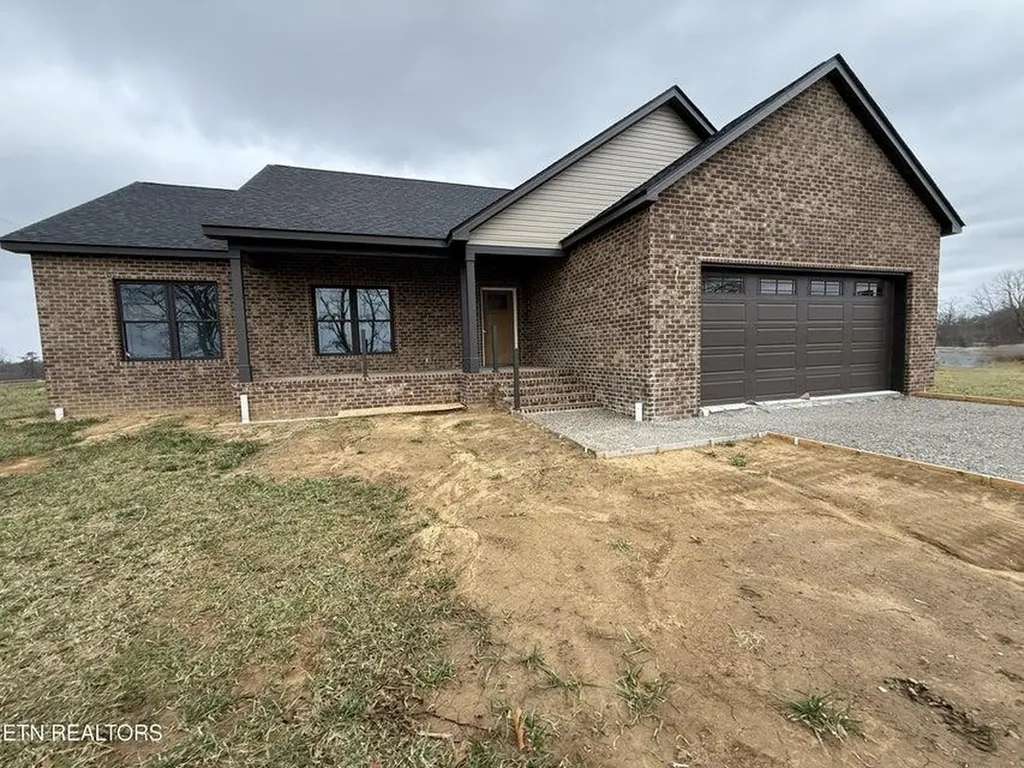 238 Thacker Road Grimsley TN 38565