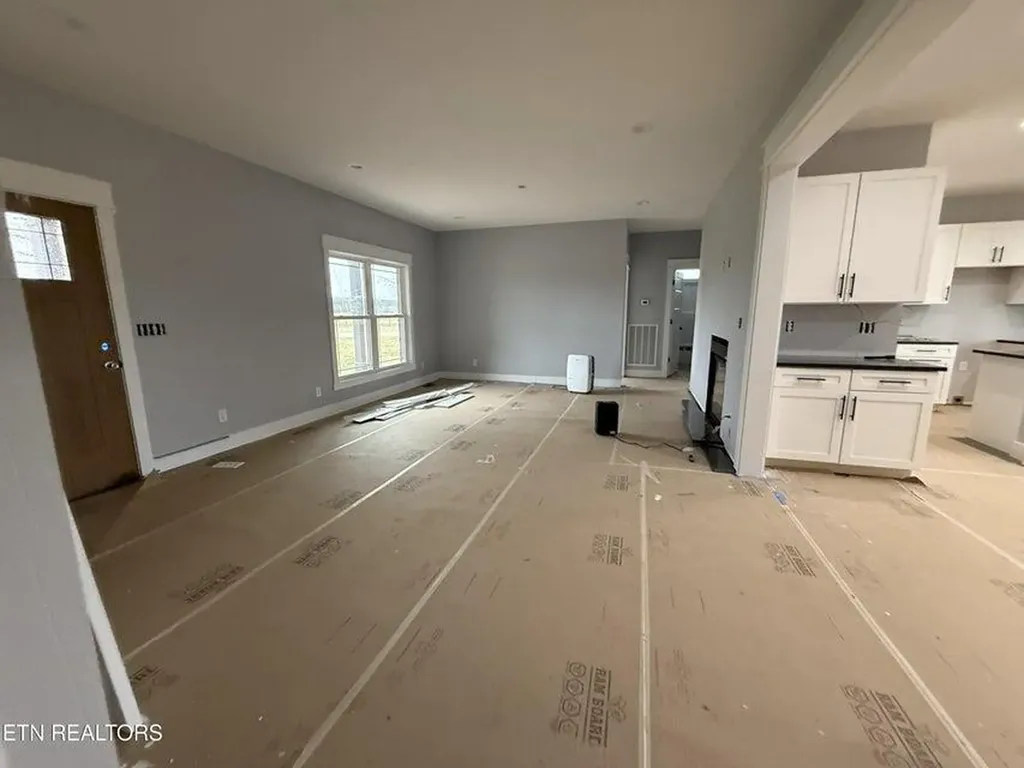 238 Thacker Road Grimsley TN 38565