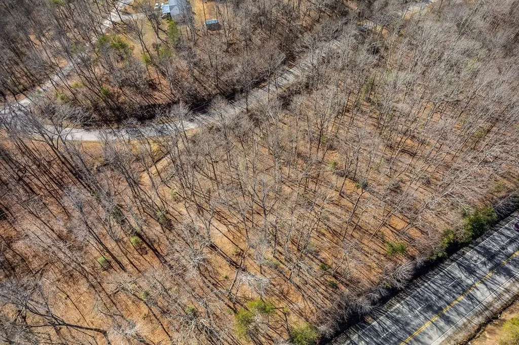 00 Sparta Highway Crossville TN 38572