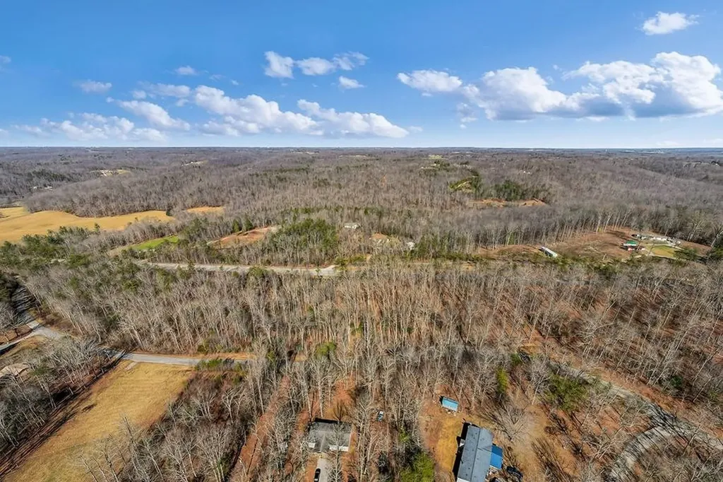 00 Sparta Highway Crossville TN 38572